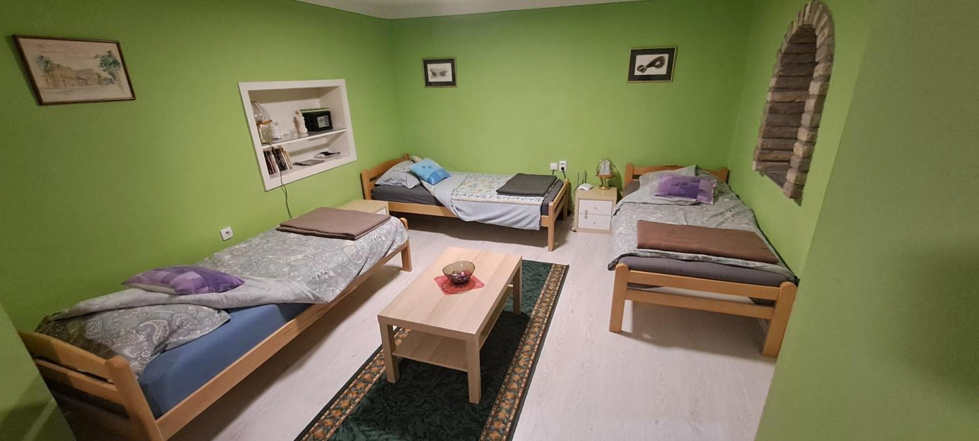 Senta Apartman Bruno מראה חיצוני תמונה